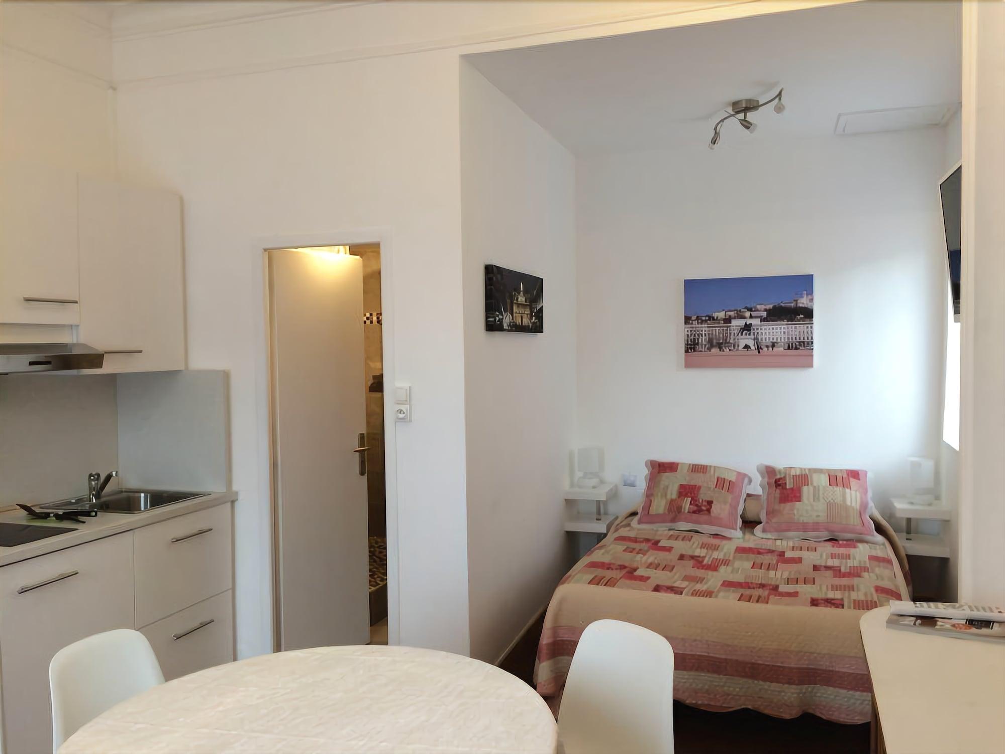 B&B "Clos Feuillat" Lyon Zewnętrze zdjęcie